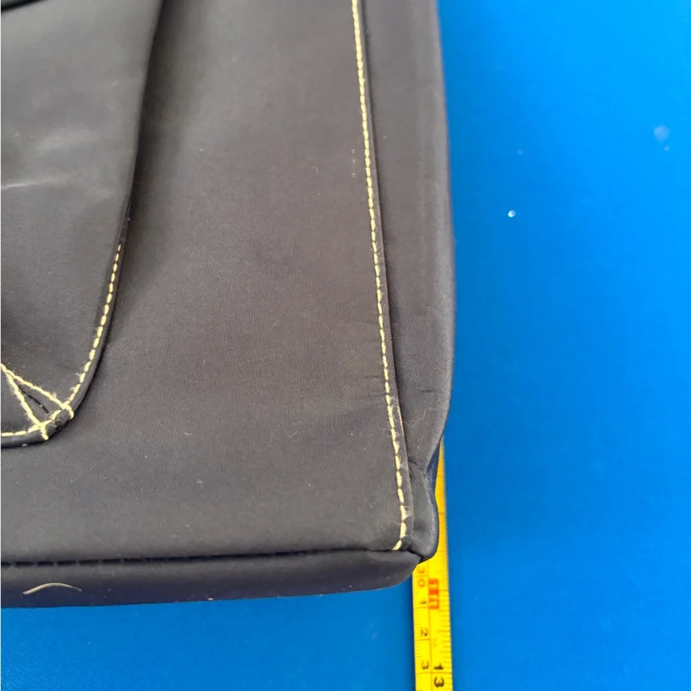 East Coast Co navy blue Nylon Shoulder / tote Bag